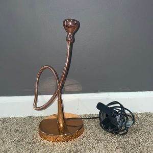 adjustable rose gold lamp